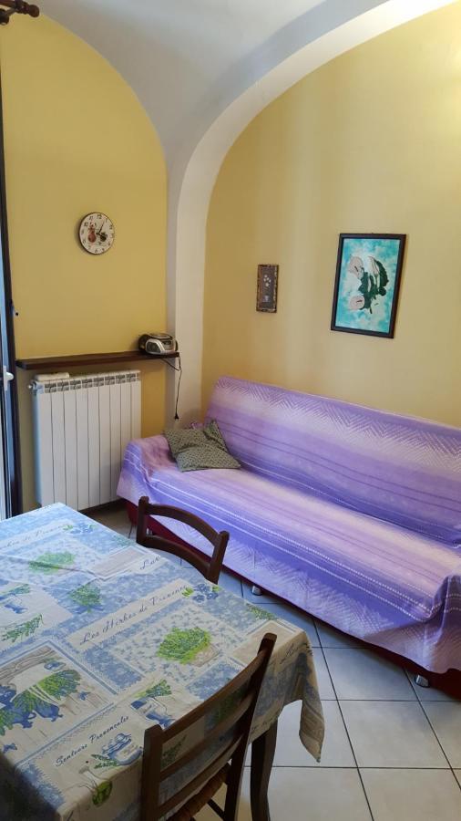 Ferienwohnung Torres Rojas Ivrea Exterior foto